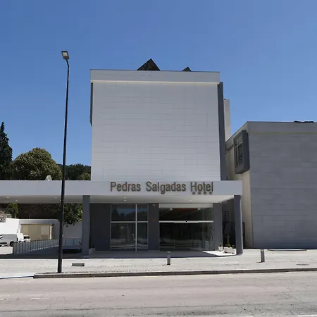Hotel Pedras Salgadas 4*