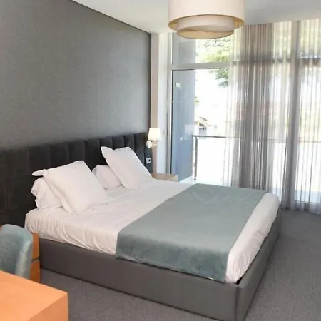 Hotel Pedras Salgadas 4*